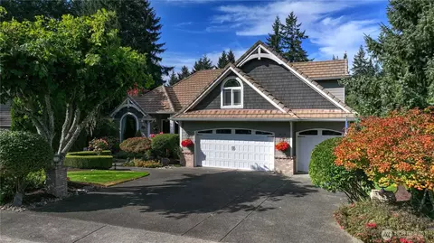 9009 166th Street Ct E, Puyallup, WA 98375