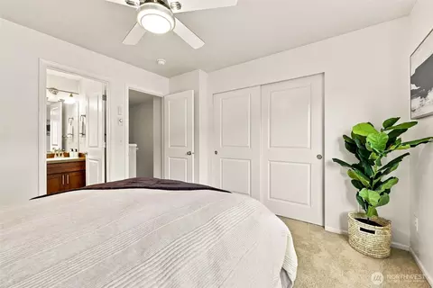 Bedroom - 3439 31st Dr, Everett, WA 98201 photo 2 of 3