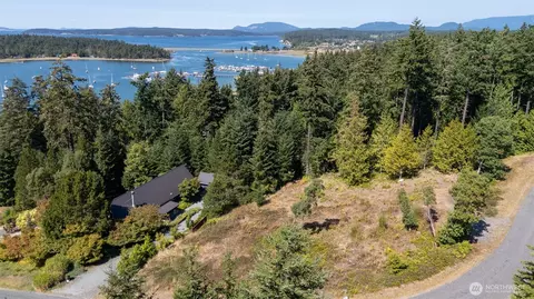 295 Rum Runner Rd, Lopez Island, WA 98261