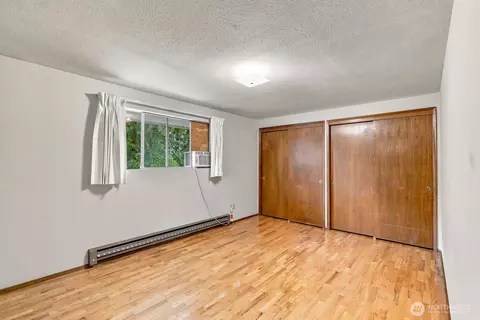 Bedroom - 2322 98th St SE, Everett, WA 98208 photo 8 of 10