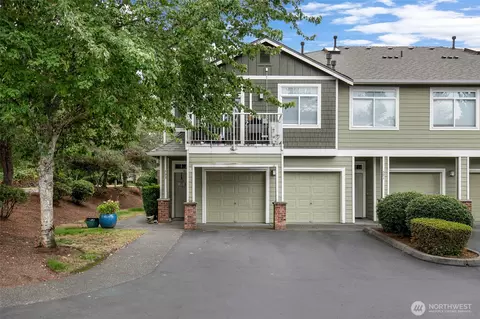 595 241st Ln SE, Sammamish, WA 98074