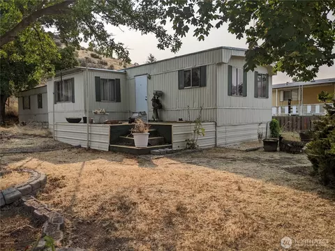 4422 Cindi Ln NE #17, Moses Lake, WA 98837