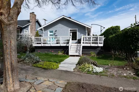 4416 48th Ave SW, Seattle, WA 98116