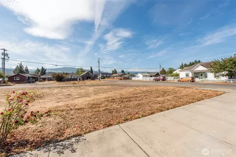 191 W Bell St, Sequim, WA 98382 photo 23