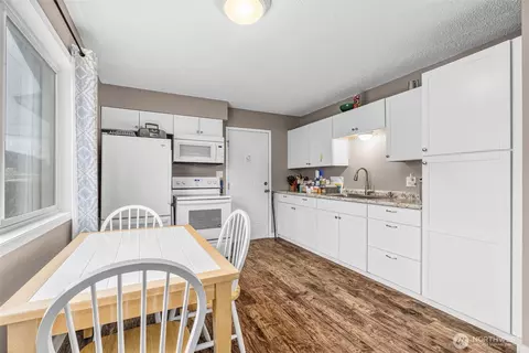 Other - 282 25th Ave, Longview, WA 98632 photo 2 of 4