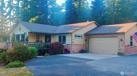265 Sukyma Ln, Camano Island, WA 98282