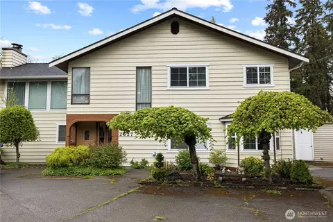 2627 205th Pl SW, Lynnwood, WA 98036