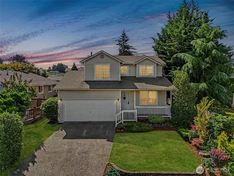 4718 39th St NE, Tacoma, WA 98422