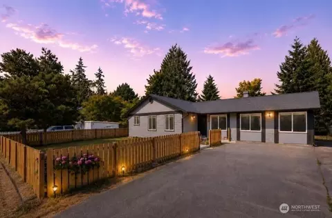 6914 21st Dr NE, Marysville, WA 98271