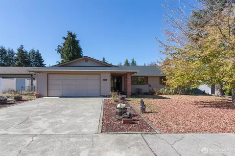 309 N Honeycomb Cir, Sequim, WA 98382