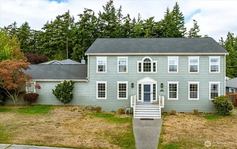 1270 SW 4th Ave, Oak Harbor, WA 98277