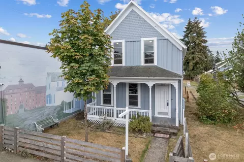 412 Garfield St S, Tacoma, WA 98444