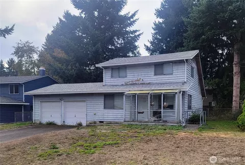 13917 103rd Ave NE, Kirkland, WA 98034
