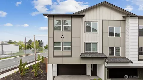 15215 35th Ave W #D1, Lynnwood, WA 98087