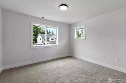 Bedroom - 1617 Lockridge Loop E #9, Enumclaw, WA 98022 photo 5 of 7