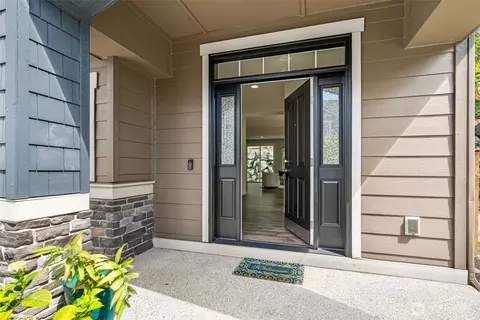 Entry Way - 1415 192nd Pl SE, Bothell, WA 98012 photo 1 of 3