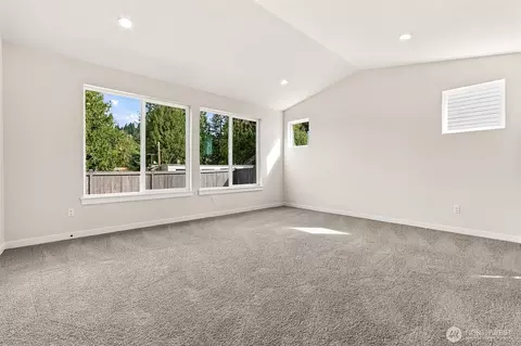 Living - 1595 Lockridge Loop E #8, Enumclaw, WA 98022 photo 5 of 5