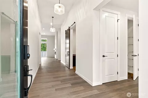 Entry Way - 1595 Lockridge Loop E #8, Enumclaw, WA 98022 photo 1 of 1