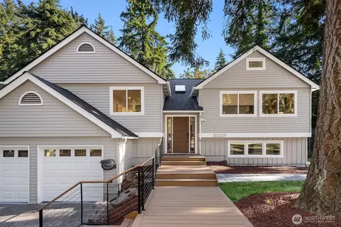 21229 NE 14th Pl, Sammamish, WA 98074