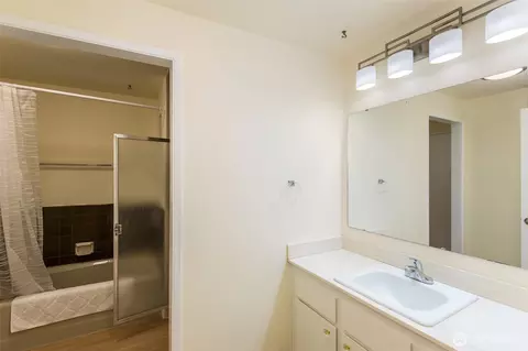 Bath - 334 Dungeness Mdws, Sequim, WA 98382 photo 1 of 1
