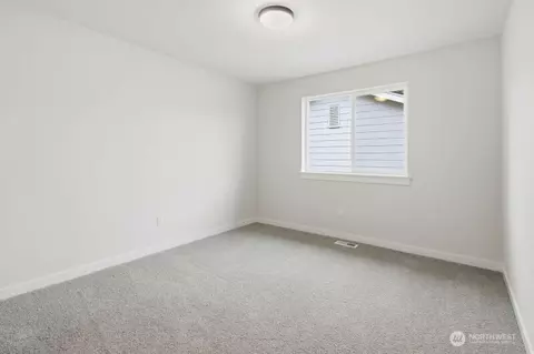 Bedroom - 1640 Lockridge Loop E #10, Enumclaw, WA 98022 photo 6 of 7