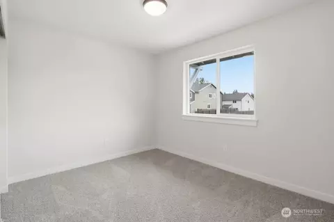 Bedroom - 1640 Lockridge Loop E #10, Enumclaw, WA 98022 photo 5 of 7