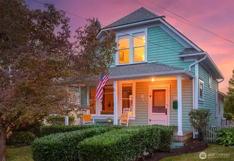 52 Cedar Ave, Snohomish, WA 98290