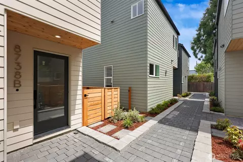 8734 13th Ave NW, Seattle, WA 98117