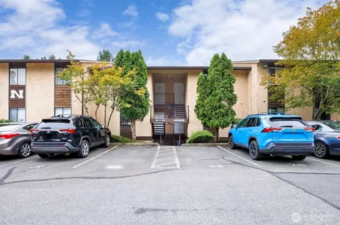 14509 127th Ln NE #N-39, Kirkland, WA 98034