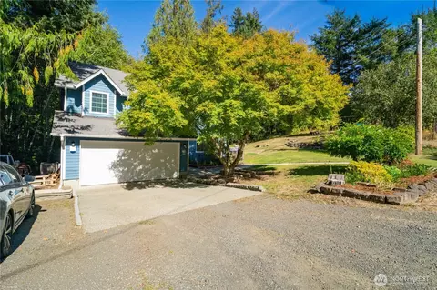 7232 Piedra Dr SW, Olympia, WA 98512