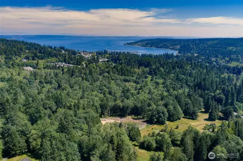 10119 NE Shorty Campbell Rd, Kingston, WA 98346