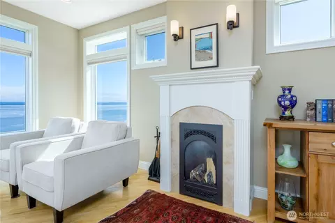 Living - 851 3 Crabs Rd, Sequim, WA 98382 photo 3 of 7