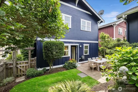 5925 31st Ave SW, Seattle, WA 98126