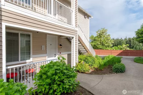 10109 186th St E #144, Puyallup, WA 98375