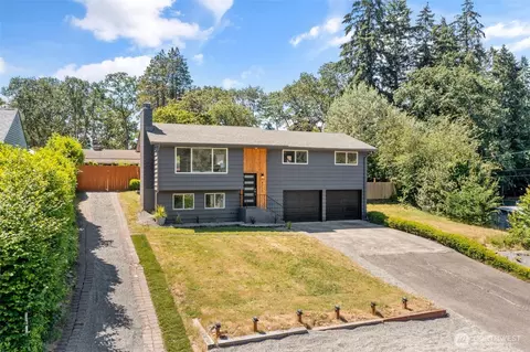 8712 Wildwood Ave SW, Lakewood, WA 98498