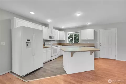 Kitchen - 14717 147th St E, Orting, WA 98360 photo 1 of 1
