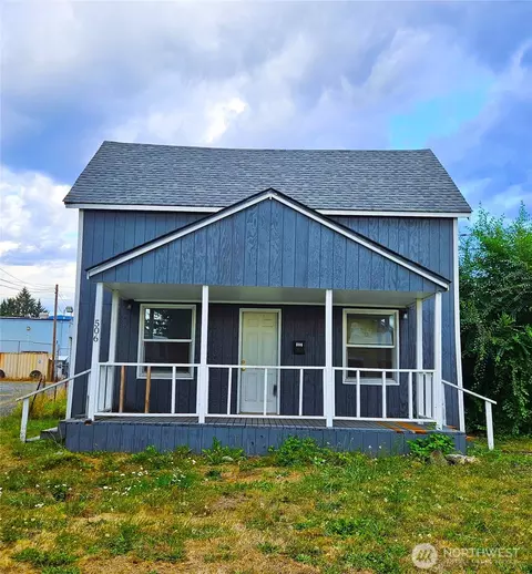 506 S 6th Ave, Kelso, WA 98626