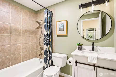 Bath - 14502 104th Ave NE, Bothell, WA 98011 photo 2 of 2