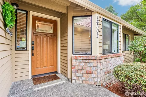 Entry Way - 14502 104th Ave NE, Bothell, WA 98011 photo 1 of 2