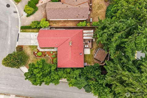 View/Area - 14502 104th Ave NE, Bothell, WA 98011 photo 1 of 5