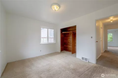 Bedroom - 648 Smith St, Monroe, WA 98272 photo 7 of 7