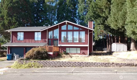 9210 S 239th St, Kent, WA 98031