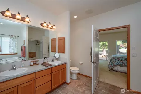 Bath - 121 Harleman Dr, Sequim, WA 98382 photo 3 of 4