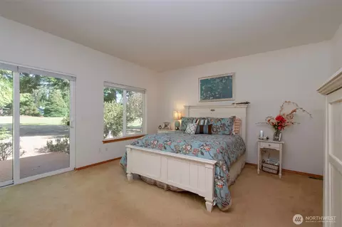 Bedroom - 121 Harleman Dr, Sequim, WA 98382 photo 4 of 6