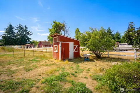 Exterior - 281 Stone Rd, Sequim, WA 98382 photo 8 of 11
