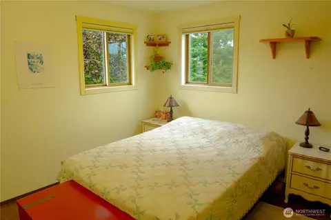Bedroom - 281 Stone Rd, Sequim, WA 98382 photo 5 of 7