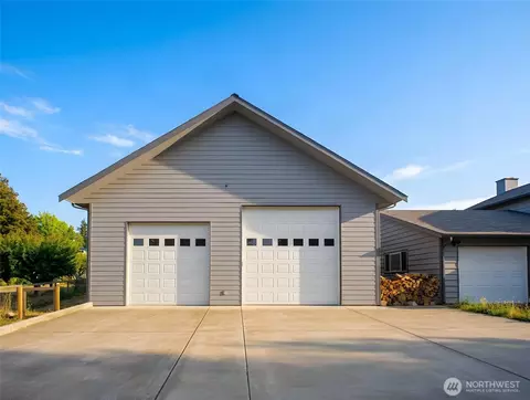 Exterior - 281 Stone Rd, Sequim, WA 98382 photo 3 of 11