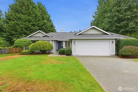 20130 Bue Rund Loop NE, Poulsbo, WA 98370