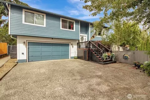 6706 22nd Dr NE, Marysville, WA 98271