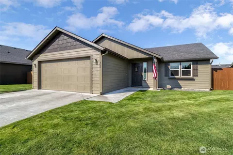 364 SW Homestead Ave, College Place, WA 99324